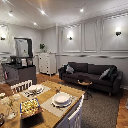 ビャウィストクWm Apartament Lipowa 18Aアパートメント エクステリア 写真