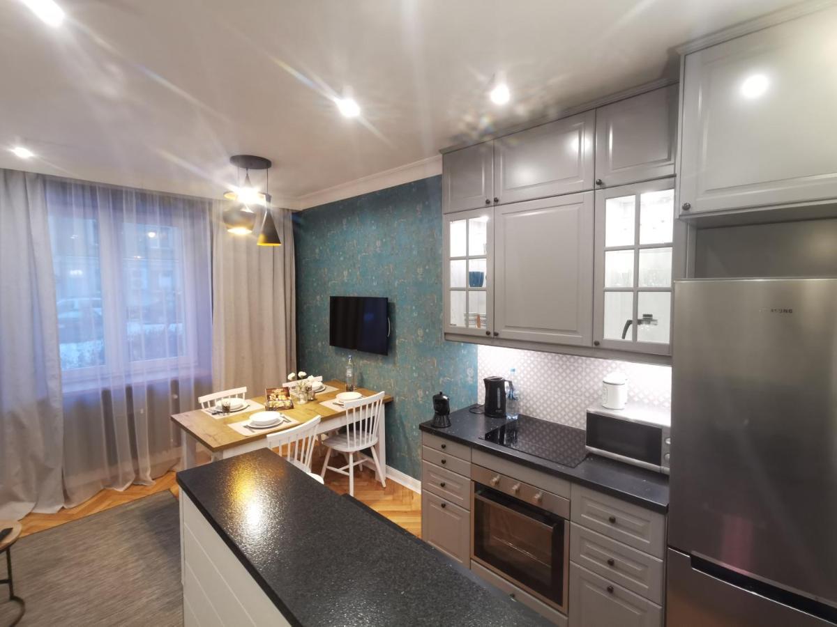 ビャウィストクWm Apartament Lipowa 18Aアパートメント エクステリア 写真