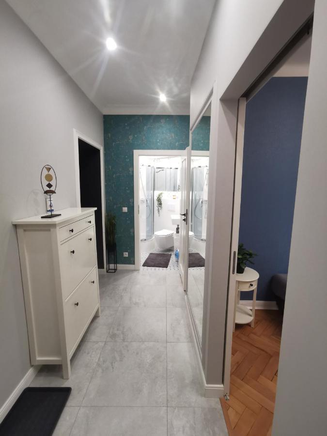 ビャウィストクWm Apartament Lipowa 18Aアパートメント エクステリア 写真